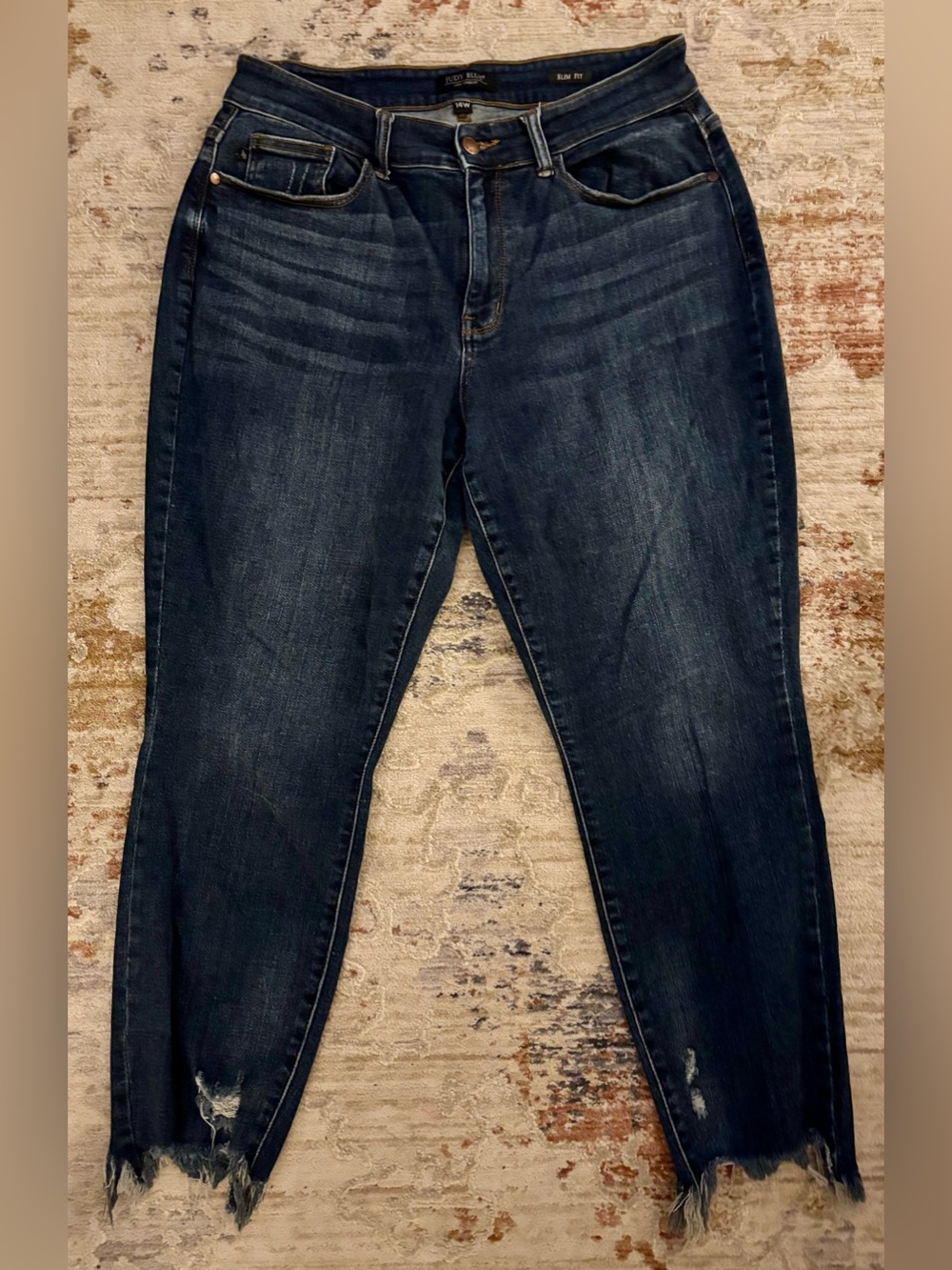Judy Blue Plus Size Slim Fit Fray Jeans